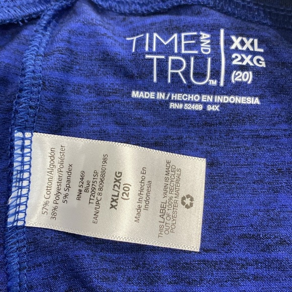 TT Capri Leggings - Picture 4 of 8